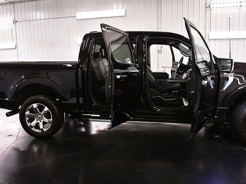 Used 2023 Ford F150 Lariat w/ Equipment Group 502A High AWD/4WD image 33