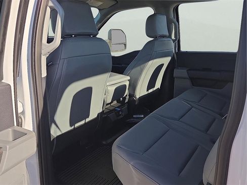 New 2026 Ford F250 XL w/ FX4 Off-Road Package image 9