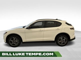 New 2025 Alfa Romeo Stelvio Sprint w/ Convenience Package AWD/4WD video 1