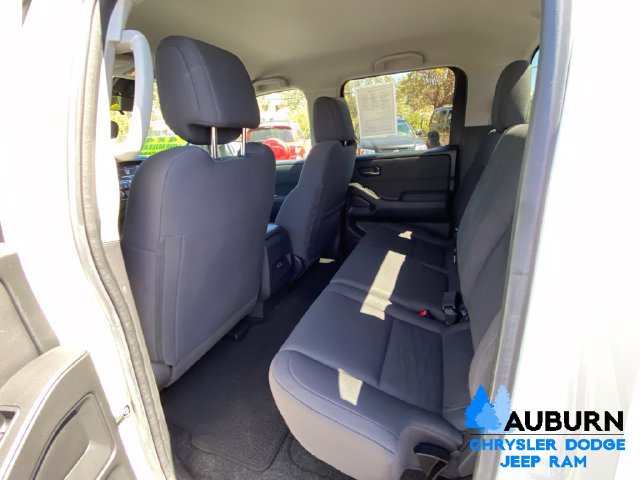 Used 2024 Nissan Frontier S AWD/4WD image 26
