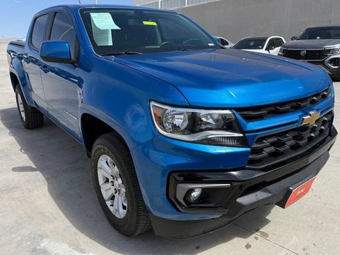 Used 2022 Chevrolet Colorado LT w/ LT Convenience Package RWD image 2