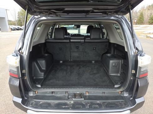 Used 2020 Toyota 4Runner TRD Off-Road image 22