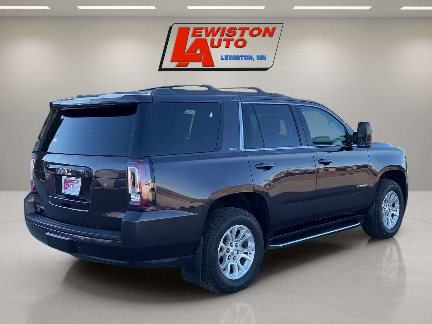 Used 2015 GMC Yukon SLT w/ Open Road Package AWD/4WD image 5