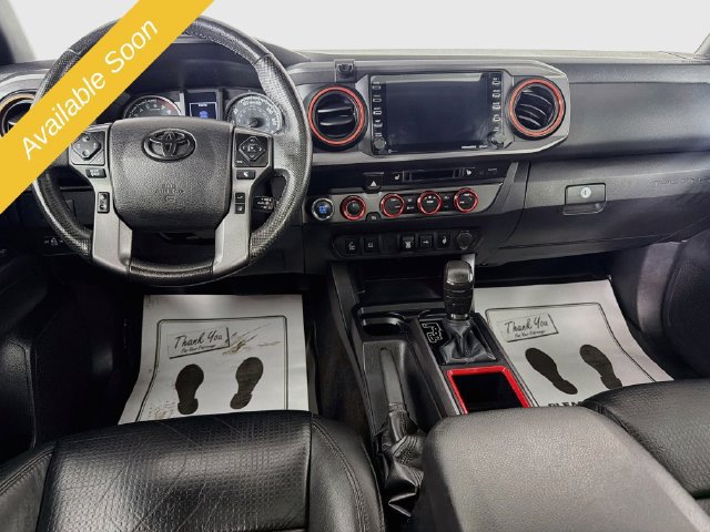 Used 2021 Toyota Tacoma TRD Off-Road AWD/4WD image 21
