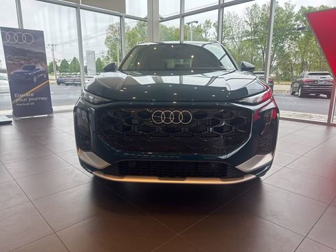 New 2026 Audi Q3 quattro 2.0T AWD/4WD image 27