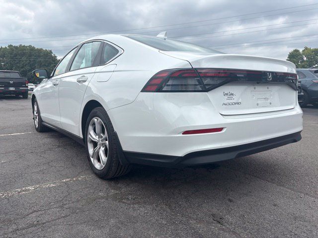 Used 2023 Honda Accord LX image 6