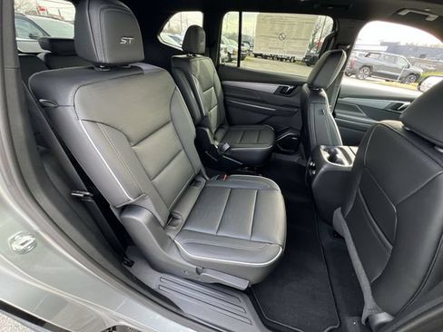 New 2026 Buick Enclave Sport Touring w/ Super Cruise Package FWD image 12