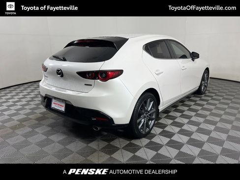 Used 2023 MAZDA MAZDA3 s image 15