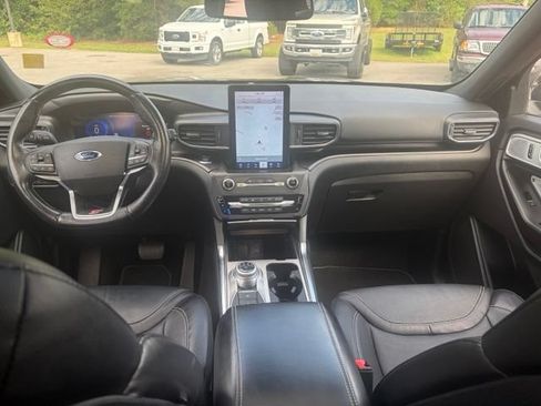 Used 2020 Ford Explorer ST w/ Premium Technology Package AWD/4WD image 3