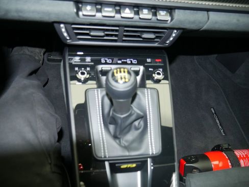 Certified 2026 Porsche 911 GT3 RWD image 25