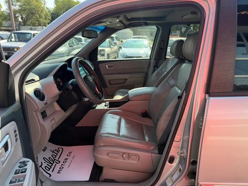 Used 2011 Honda Pilot Touring image 10