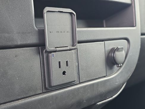 Used 2024 Chevrolet Express 2500 w/ Driver Convenience Package image 31