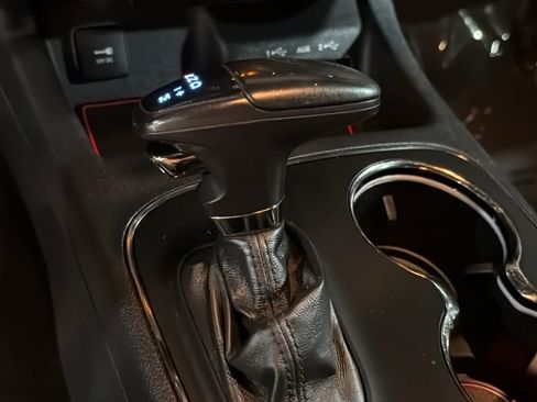 Used 2019 Dodge Durango R/T w/ Trailer Tow Group IV AWD/4WD image 17