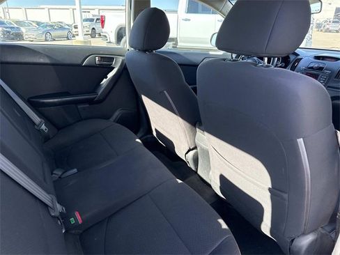 Used 2012 Kia Forte EX image 22