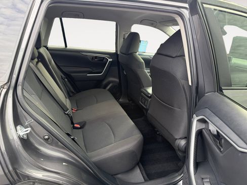 Used 2024 Toyota RAV4 LE image 18