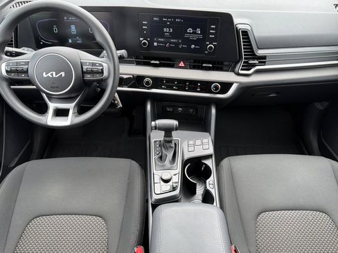 Certified 2023 Kia Sportage LX AWD/4WD image 15