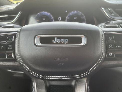 Used 2022 Jeep Grand Cherokee Overland image 29