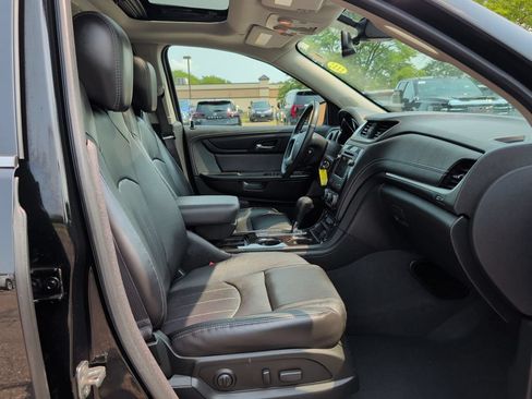 Used 2017 Chevrolet Traverse Premier AWD/4WD image 37