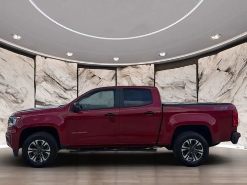 Used 2021 Chevrolet Colorado Z71 AWD/4WD image 4