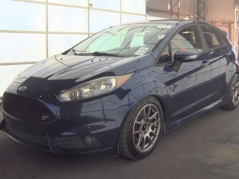 Used 2016 Ford Fiesta ST image 1