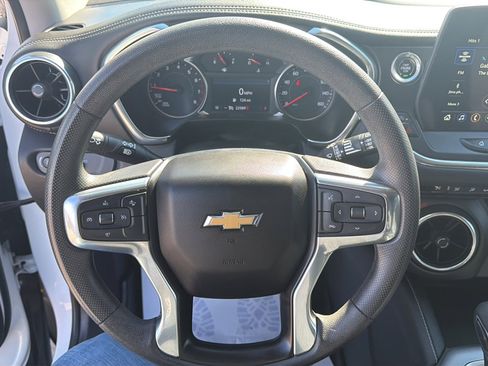 Used 2023 Chevrolet Blazer LT w/ Driver Confidence Package image 9