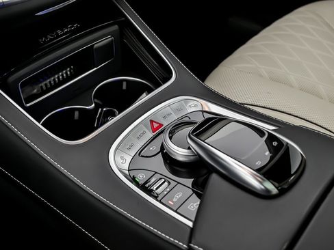 Used 2019 Mercedes-Benz Maybach S 560 4MATIC image 42