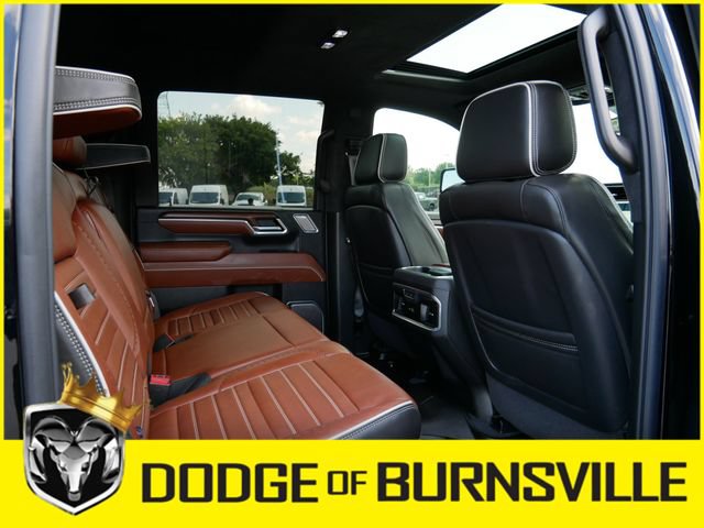 Used 2025 GMC Sierra 3500 Denali Ultimate w/ Snow Plow Prep/Camper Package AWD/4WD image 16
