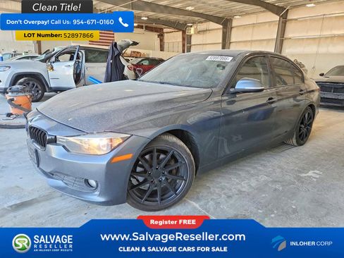 Used 2014 BMW 320i xDrive Sedan AWD/4WD image 1
