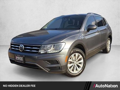 Used 2019 Volkswagen Tiguan SE w/ Panoramic Sunroof Package AWD/4WD image 1