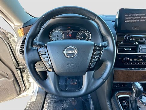 Used 2022 Nissan Armada SL image 11