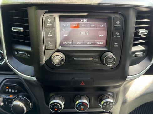 Used 2022 RAM 1500 Big Horn AWD/4WD image 15