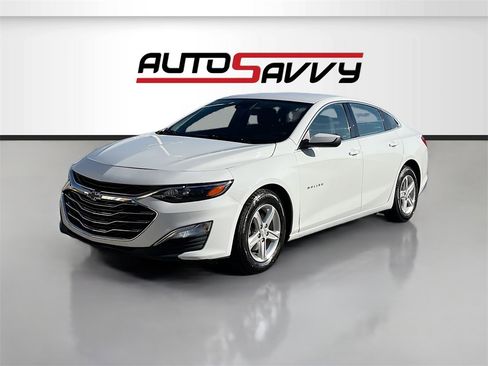 Used 2024 Chevrolet Malibu LS image 3