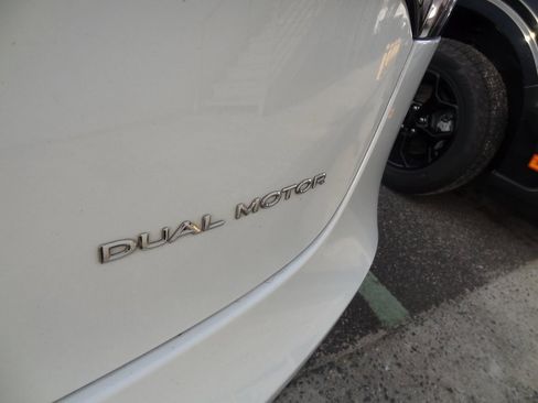 Used 2020 Tesla Model 3 Long Range image 12