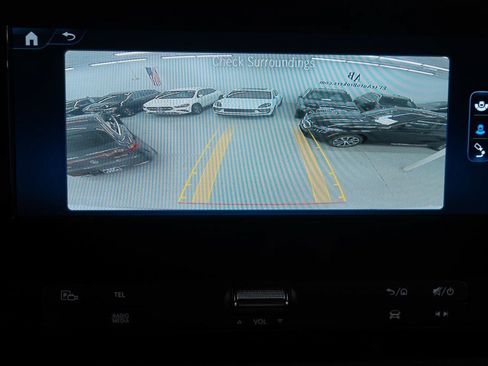 Used 2025 Mercedes-Benz Sprinter 2500 image 21