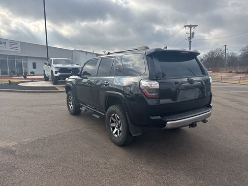 Used 2023 Toyota 4Runner TRD Off-Road Premium w/ Off Road Premium Plus Package image 6