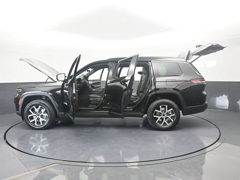 New 2025 Jeep Grand Cherokee L Limited image 71