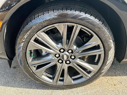 Used 2025 Cadillac Optiq Sport 2 AWD/4WD image 12