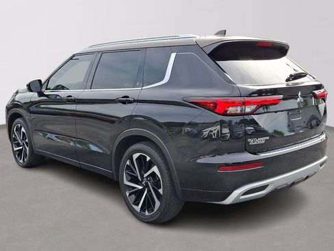 Used 2023 Mitsubishi Outlander SEL 40th Anniversary AWD/4WD image 4