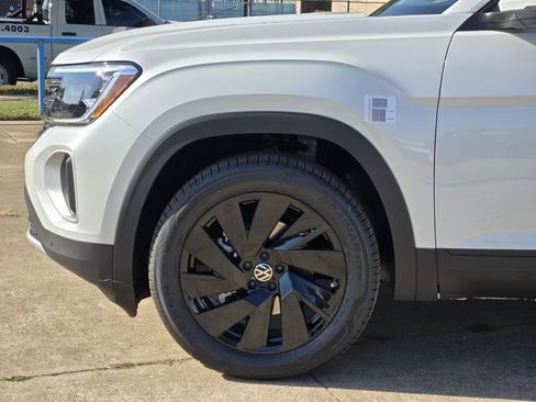 New 2026 Volkswagen Atlas SE AWD/4WD image 5