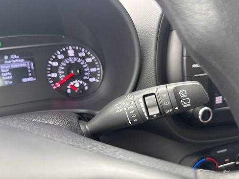 Used 2022 Kia Soul LX w/ Technology Package image 19