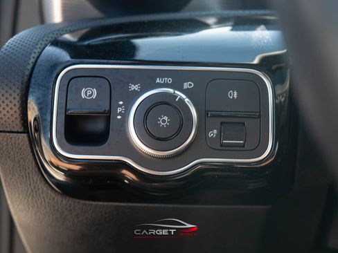 Used 2022 Mercedes-Benz A 220 image 36