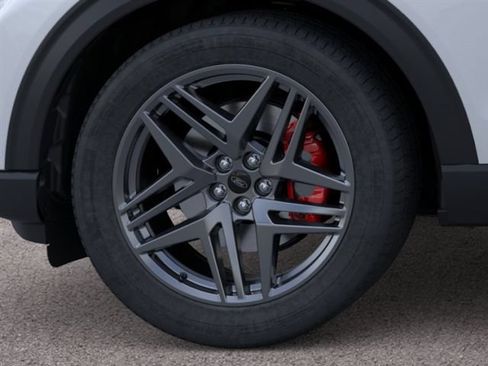New 2026 Ford Explorer ST-Line w/ ST-Line Street Pack RWD image 19