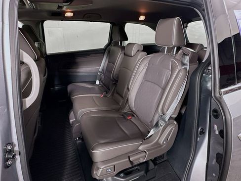 Used 2024 Honda Odyssey Elite image 25
