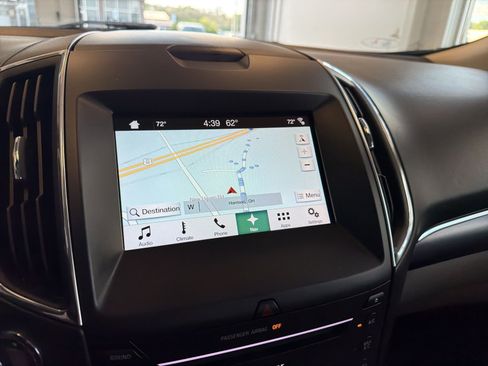 Used 2018 Ford Edge Titanium w/ Equipment Group 301A FWD image 26