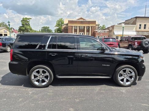 Used 2017 Chevrolet Tahoe LT w/ Luxury Package AWD/4WD image 6