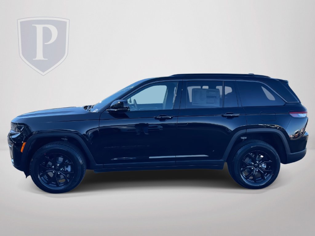 New 2026 Jeep Grand Cherokee Altitude AWD/4WD image 5