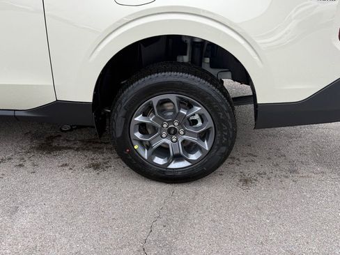 New 2025 Ford Maverick XLT w/ XLT Luxury Package image 37