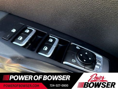 Used 2023 Kia K5 GT-Line AWD/4WD image 13