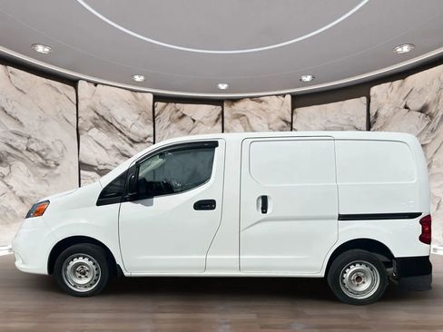 Used 2020 Nissan NV200 S w/ Sliding Glass Door Package FWD image 5