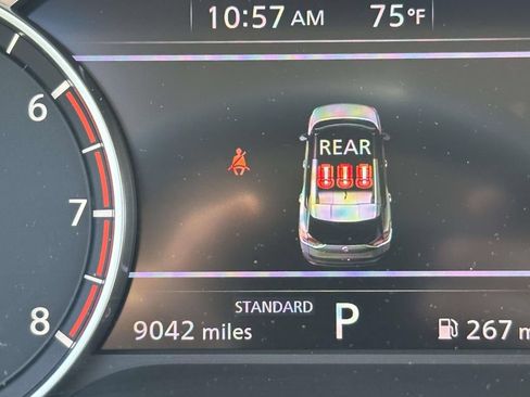 Used 2023 Nissan Rogue SV FWD image 36